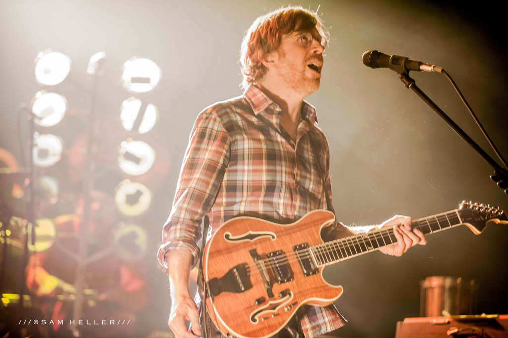 Traveler Trey Anastasio comes alive at Fox Theater Oakland – Showbams