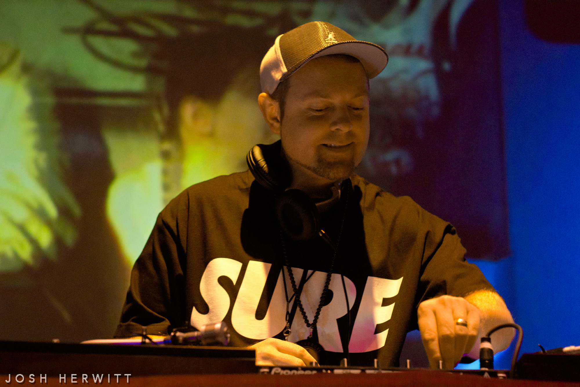 DJ Shadow #2 – Showbams