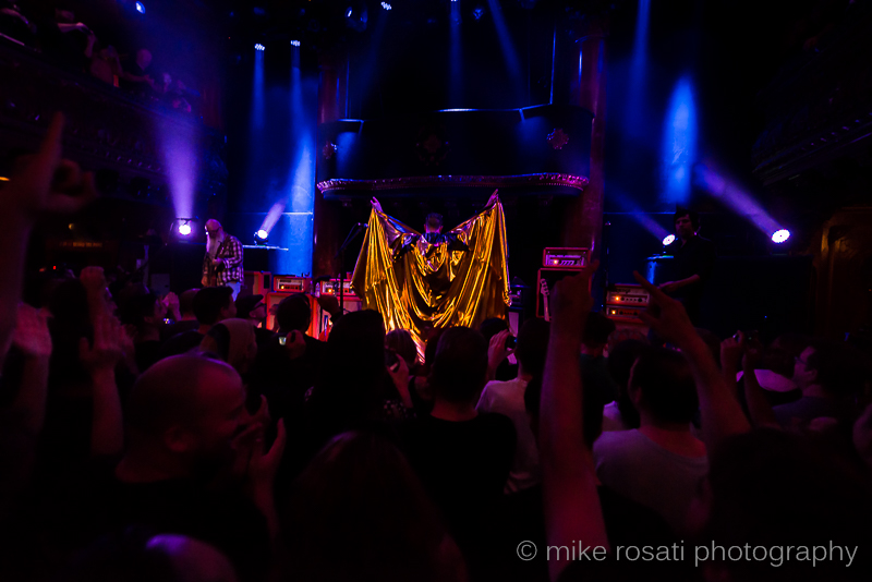 Eagles Of Death Metal Miss Alissa Live