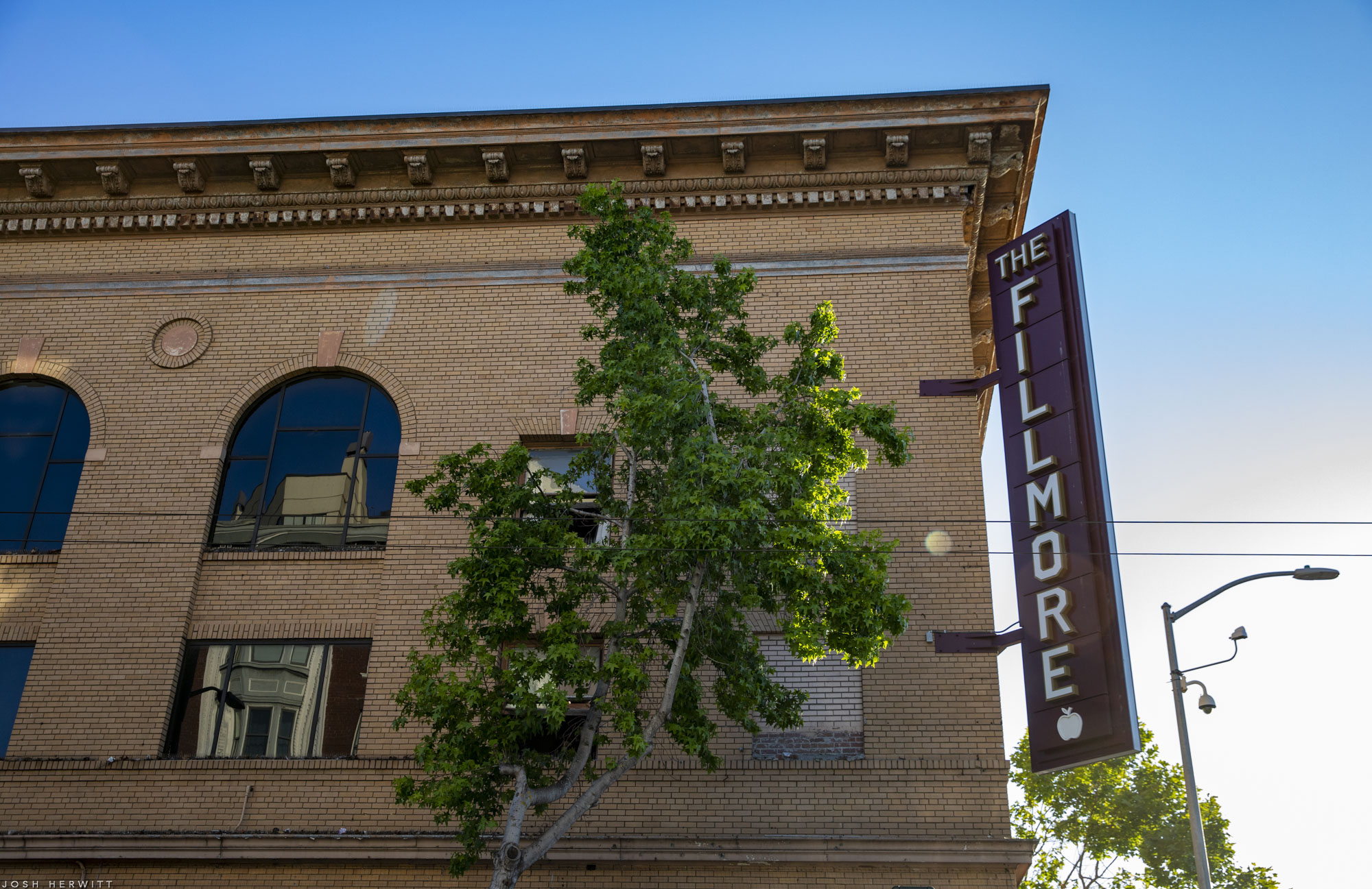 Poster Room at The Fillmore – Showbams